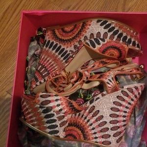 Betsy Johnson Taelyn wedges